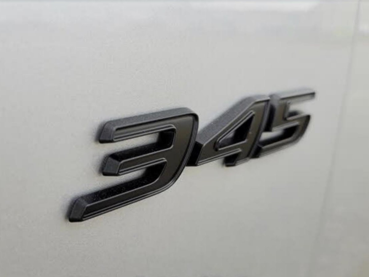MOPAR 68633434AA 345 Fender Emblem Black for 2023 Challenger