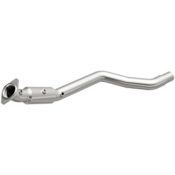 MagnaFlow 21-577 Direct Fit Catalytic Converter OEM Grade Federal / EPA Passenger Side for 05-14 Challenger, Charger, 300C SRT8 6.1/6.4L HEMI.