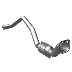 MagnaFlow 49609 Direct Fit Catalytic Converter OEM Grade Federal / EPA Driver Side for 04-05 Dodge Ram 1500 3.7/4.7L