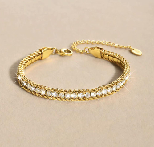 CENTER STAGE BRACELET