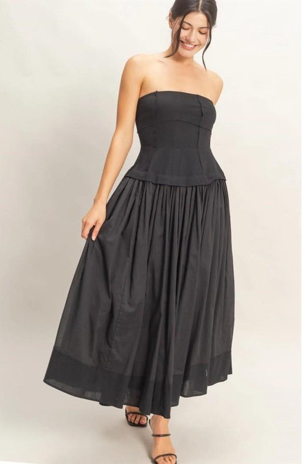 Midnight Elegance Maxi Dress