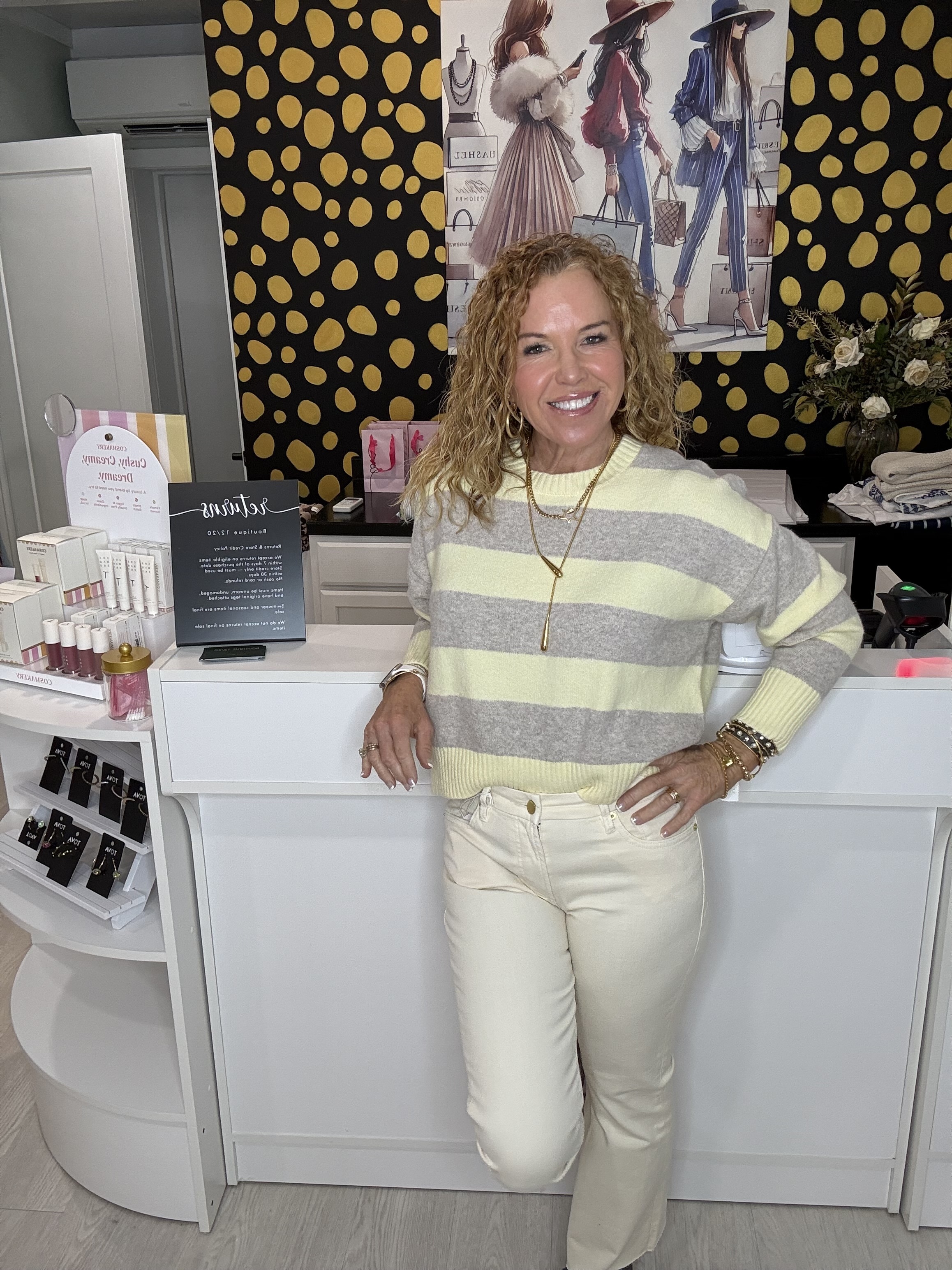 Woman's long bell sleeve shirt in red with embedded design