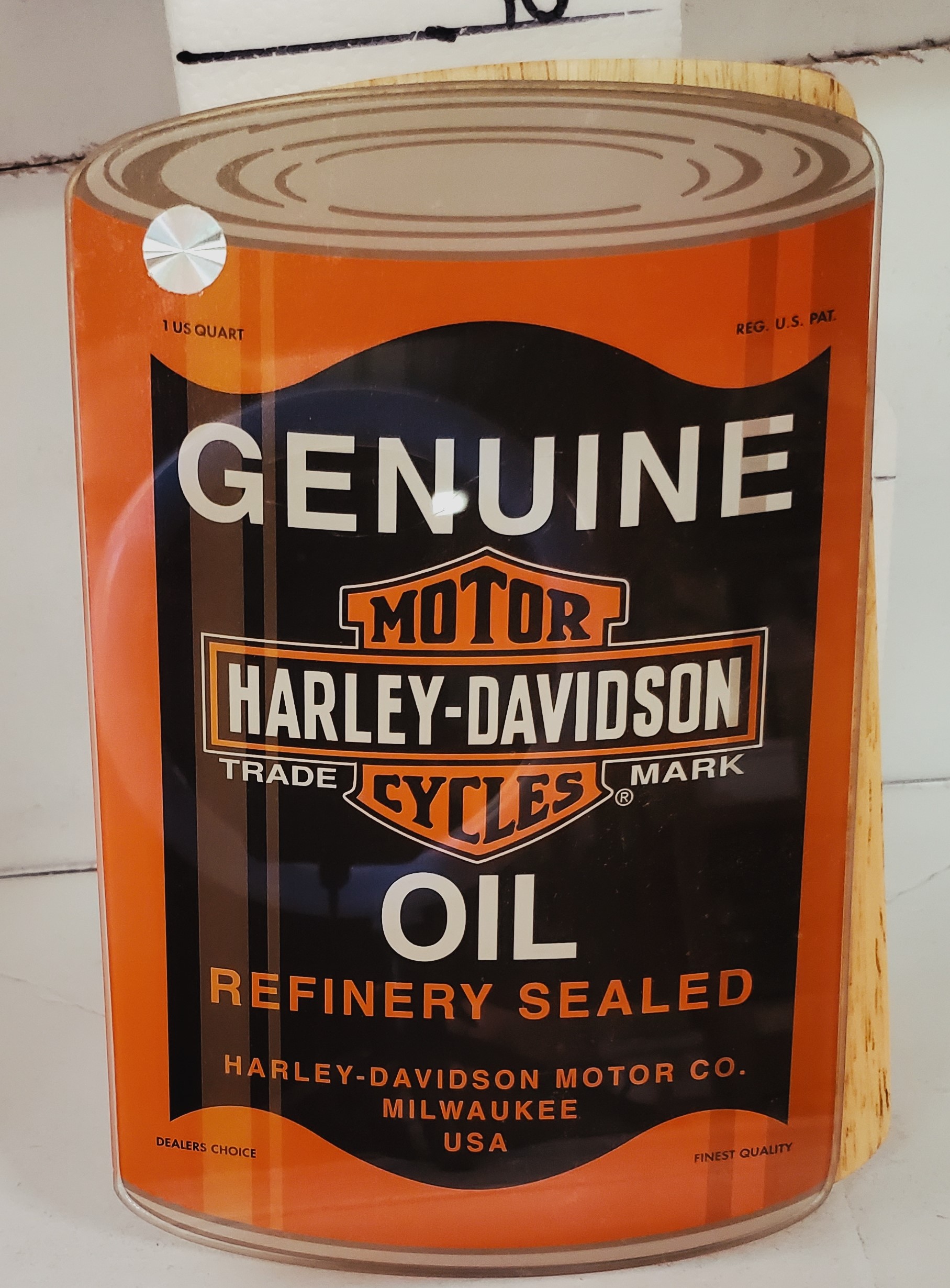 Harley-Davidson Cutting Board & Cheese Knife Set, Oil Can Logo