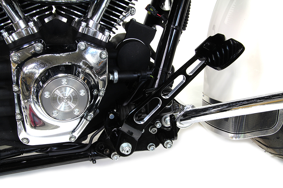 Black Contrast Cut Brake Pedal for Harley Touring Bagger
