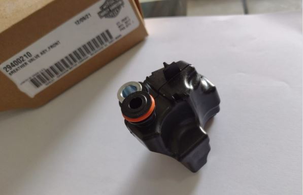Front Breather Valve 29400210