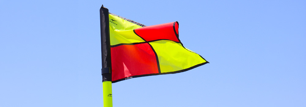 Breakdown: Choosing the Proper Corner Flag Set for Your Pitch