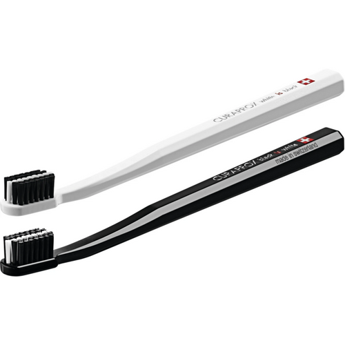 CURAPROX BLACK IS WHITE 2 tannbørster (73327508)