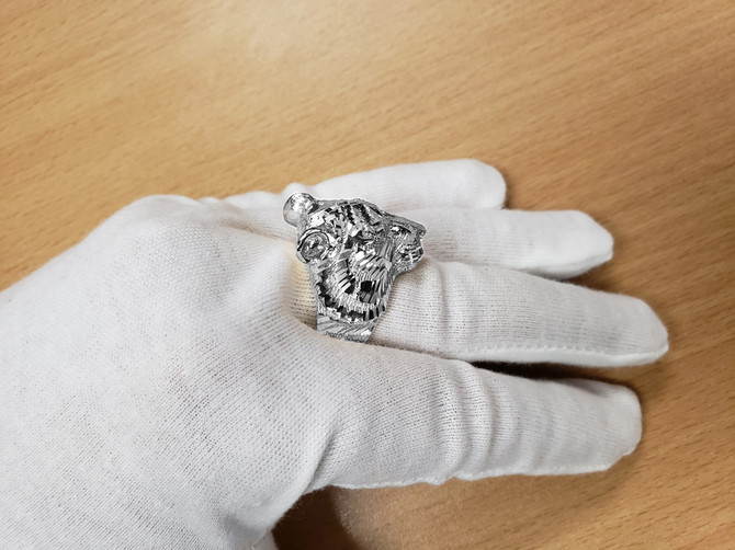 Mens Sparkle-Cut White Gold Tiger Head Ring