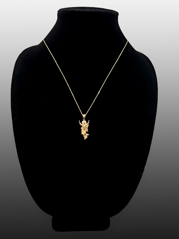 Yellow Gold Resurrection of Jesus Christ Pendant Necklace