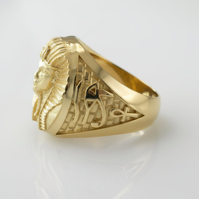 Gold Tutankhamun Egyptian Pharaoh King Tut Horus Ring