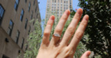 7 Tips for a Dazzling Engagement Ring Selfie