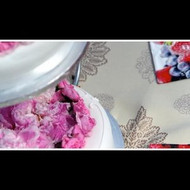 Spring Wedding Ideas: Favors, Food & Cakes