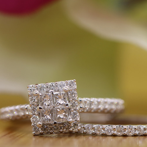 Photo of Piper 3/4 CT. T.W. Diamond Princess Cluster Bridal Set 14K Rose Gold [BR568R-C000]