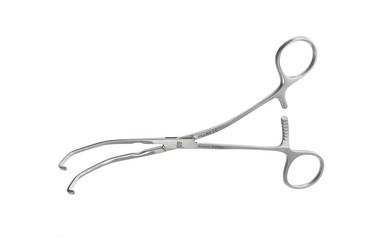 Cooley Pediatric Modified Anastomosis Clamp 7 1/8" (18.0 cm) 30 degree side angle, calibrated 5/8" (1.5 cm) jaw, spring handle, 1 x 7 ratchets, 354847