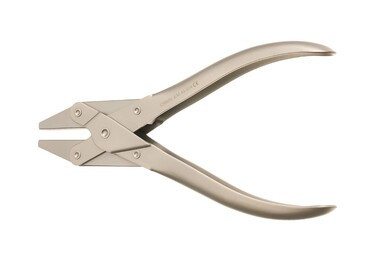 Parallel Pliers 7 1/4" (18.5 cm) length, KM48604