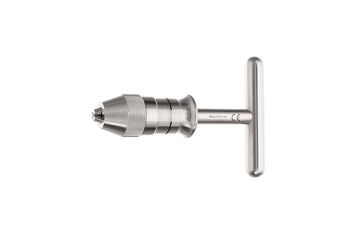 Universal Chuck With T-Handle 4 1/2" (11.5 cm) length, KM47901