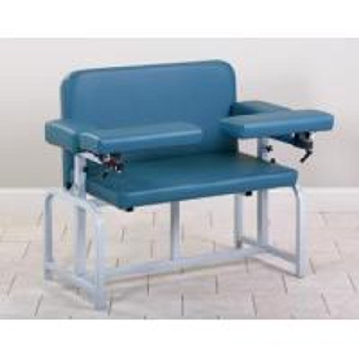 Clinton Bariatric Blood Drawing Chair with Flip-Arms, Purplegray