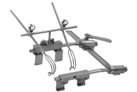 Lemole-Pilling® Valve Retractor (341501) and Valve Sternal Blade Assembly (341149) (Part of 341155), 341147