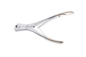 Flush Wire Cutter 6 3/4" (17.0 cm) length, KM46631