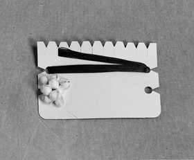 Rosebud/Cherry Sponges 1/2" Rosebud, 1/2", 200 per box, 5 per plastic holder, 200233