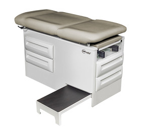 UMF 52400 Signature Series Exam Table W/reversible side step and 4 drawers