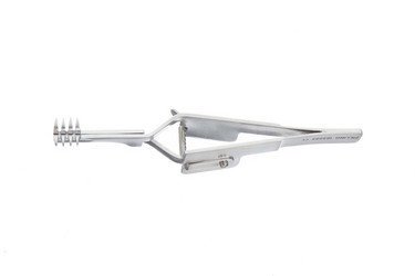 Heiss Retractors 4 1/8" (10.5 cm) 4 x 4 blunt prongs, 165086