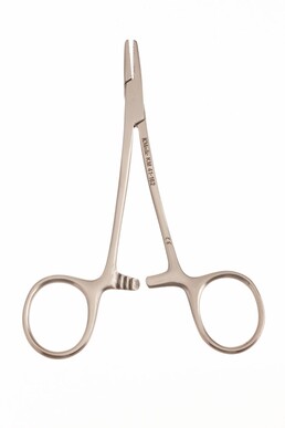 Hegar Baumgartner Needle Holders 5 3/4" (14.5 cm), KM41162
