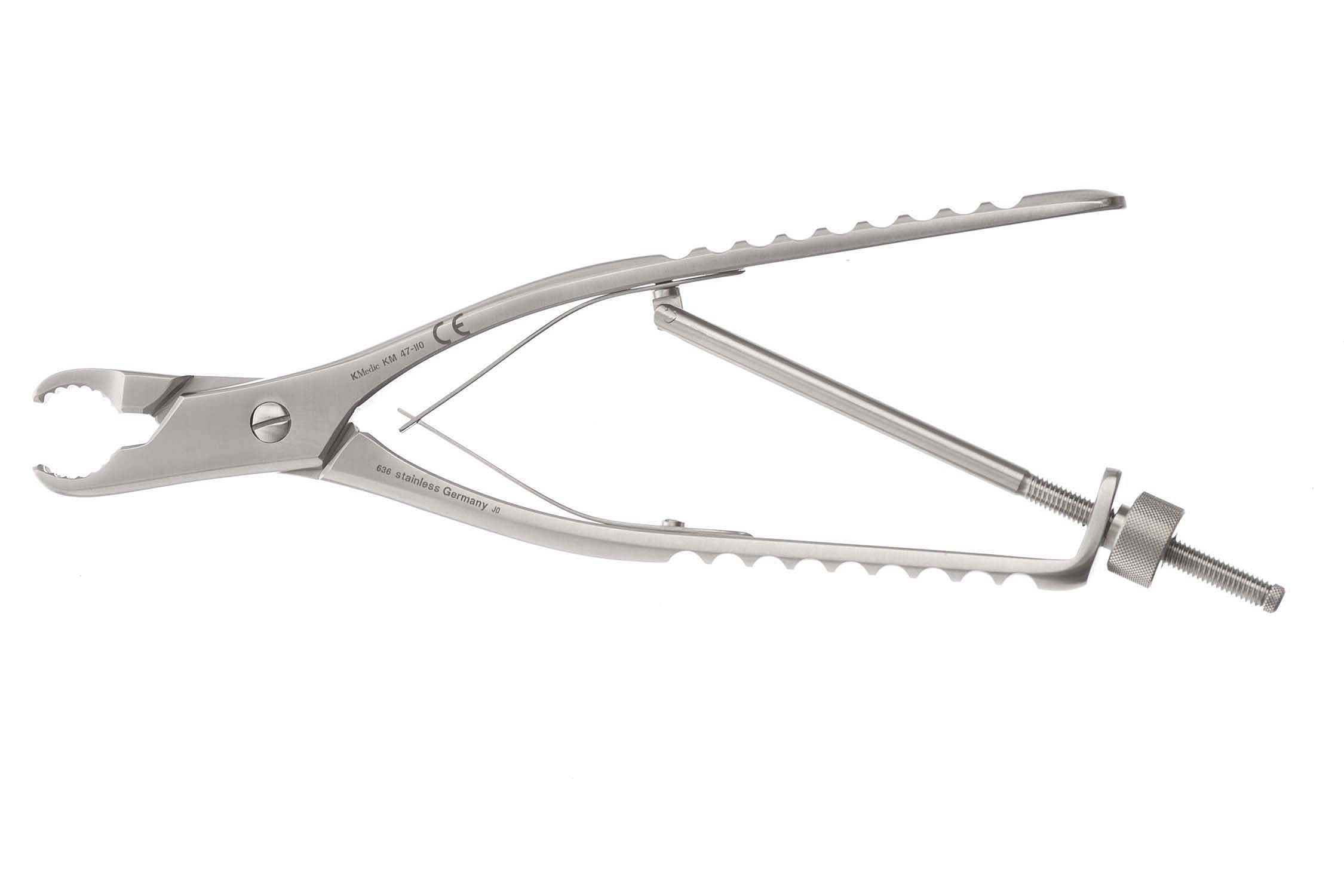 Ulrich Self-Retaining Bone Holding Forceps, Angled With Swivel Jaw 11" (28.0 cm), KM47118