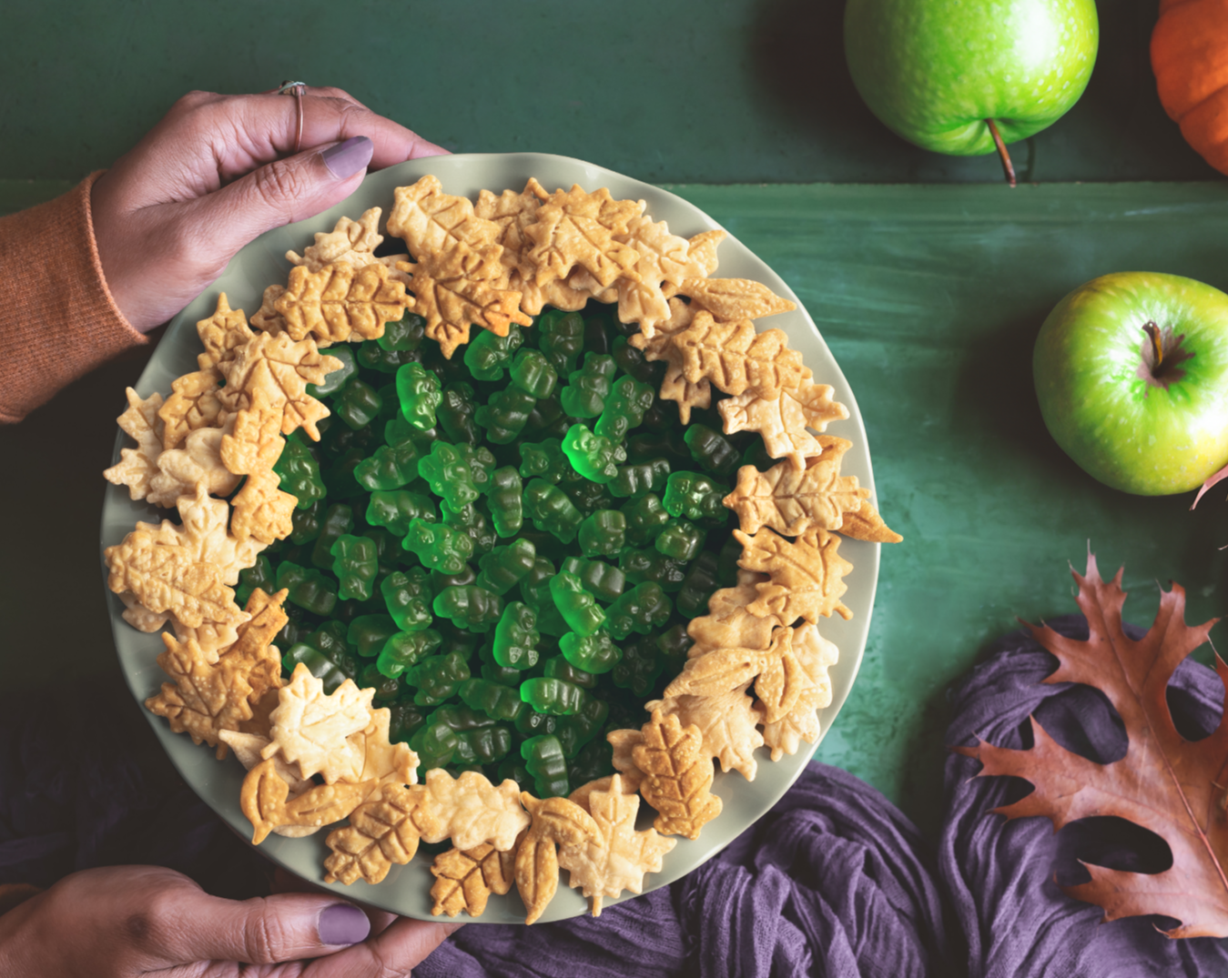 Albanese Confectionery Apple Crisp Gummi Bears