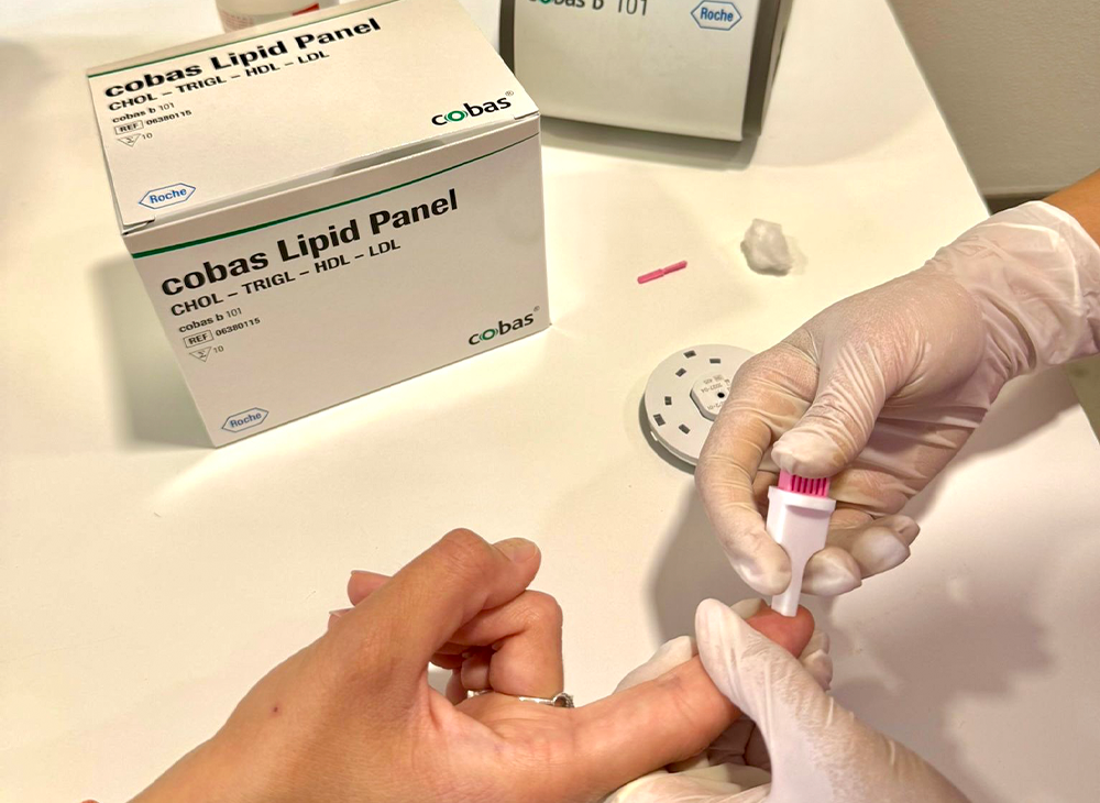 SERVICIO COLESTEROL Y GLUCOSA