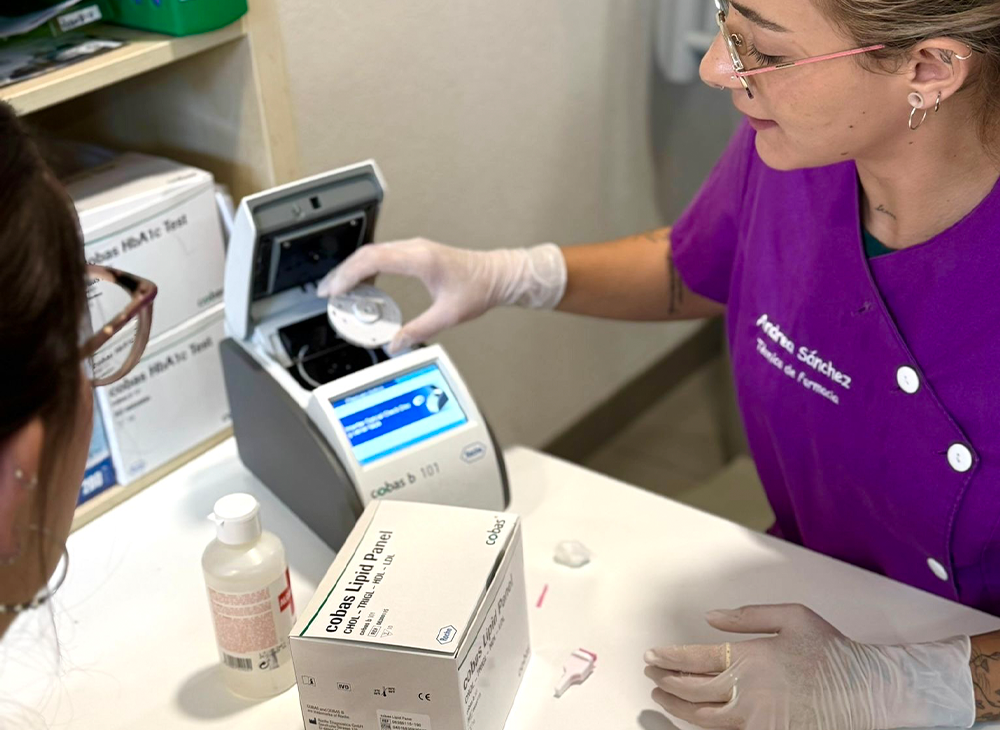 SERVICIO COLESTEROL Y GLUCOSA 2