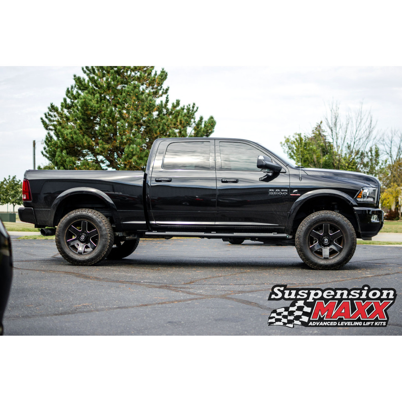 SMX-10214 - 2014-2026 Ram 2500 & 3500 4X4 Front 2.5" Lift Leveling Kit Installed