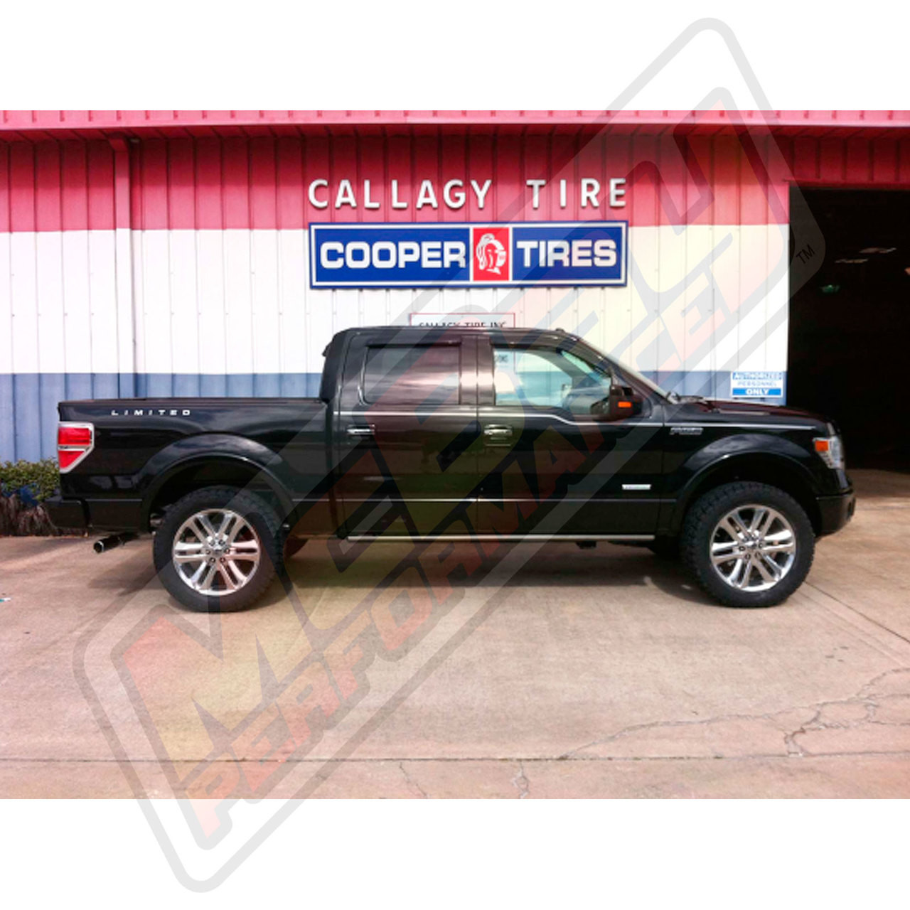 SMX-FD6 - 2014-2025 Ford F-150 4X4 2.5" 2.25" 2" Adjustable Front Leveling Lift Kit Installed