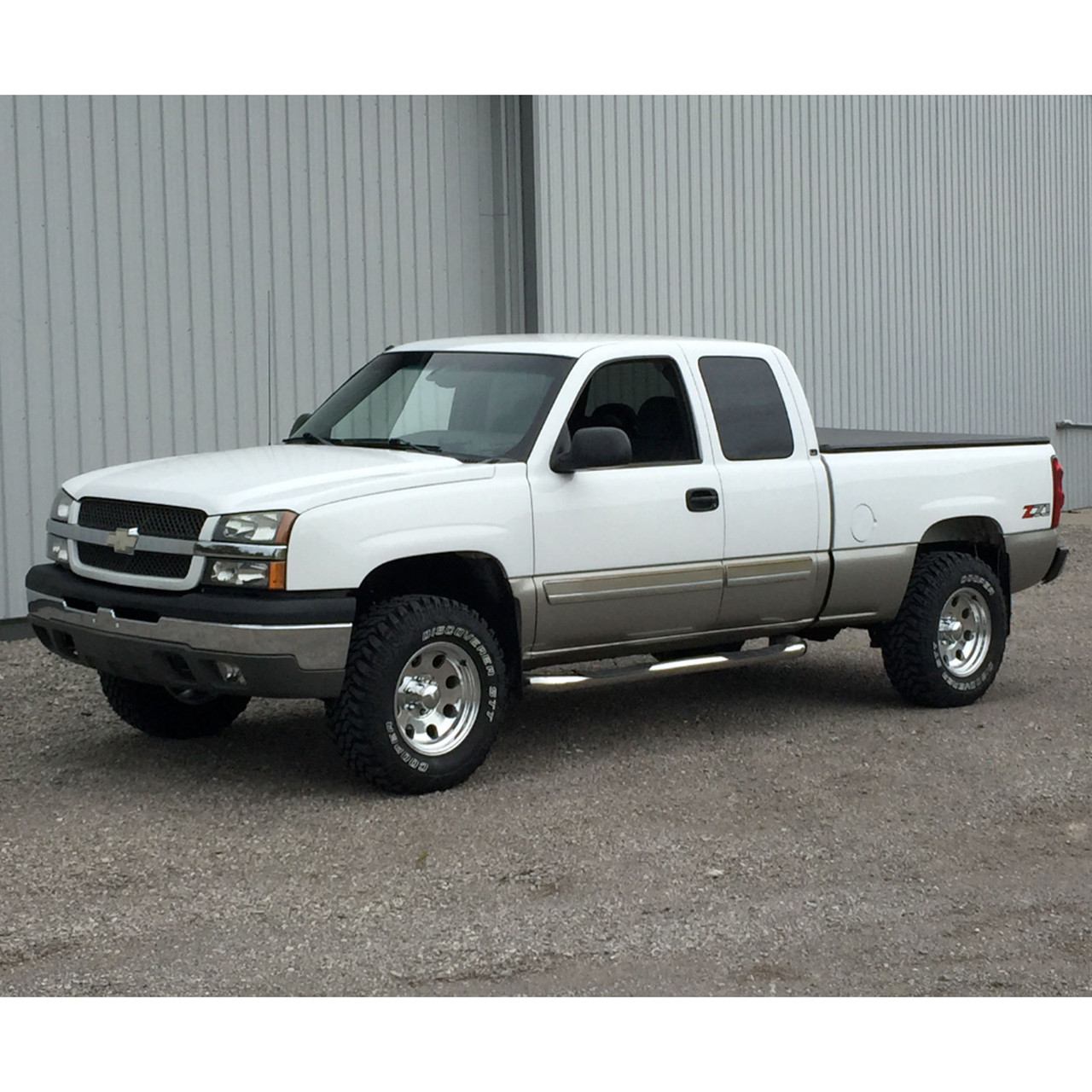SMX-MC2 Front Torsion Bar Key Leveling Kit Installed on a Silverado