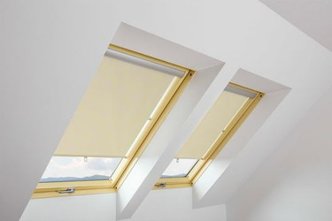 FAKRO ARS I 11 Roller Manual Internal Blind in 007 114x140cm