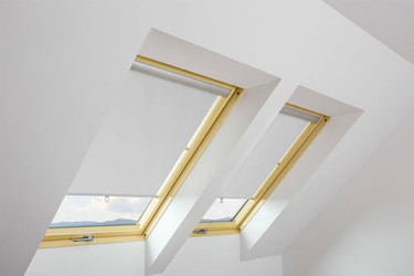 FAKRO ARS I 16 Roller Manual Internal Blind in 254 55x118cm