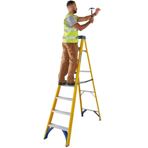 Fibreglass Swingback Stepladder Trade 8 Tread Fibreglass Swingback Stepladder Trade 8 Tread