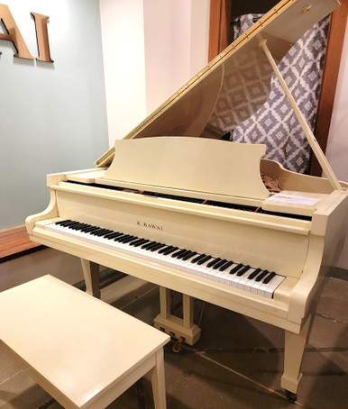 Kawai KG-2D Grand Piano | Polished Ivory | St. Louis