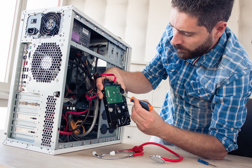 A Close Look at the Future of Refurbished Computers  A Close Look at the Future of Refurbished Computers