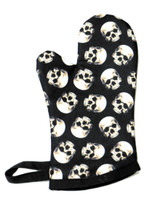 Skull Print Oven Mitt