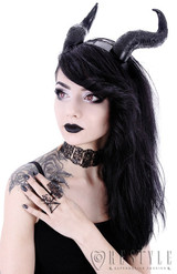Patterned Evil Horns Headband - NO ESTÁ EN INV -
