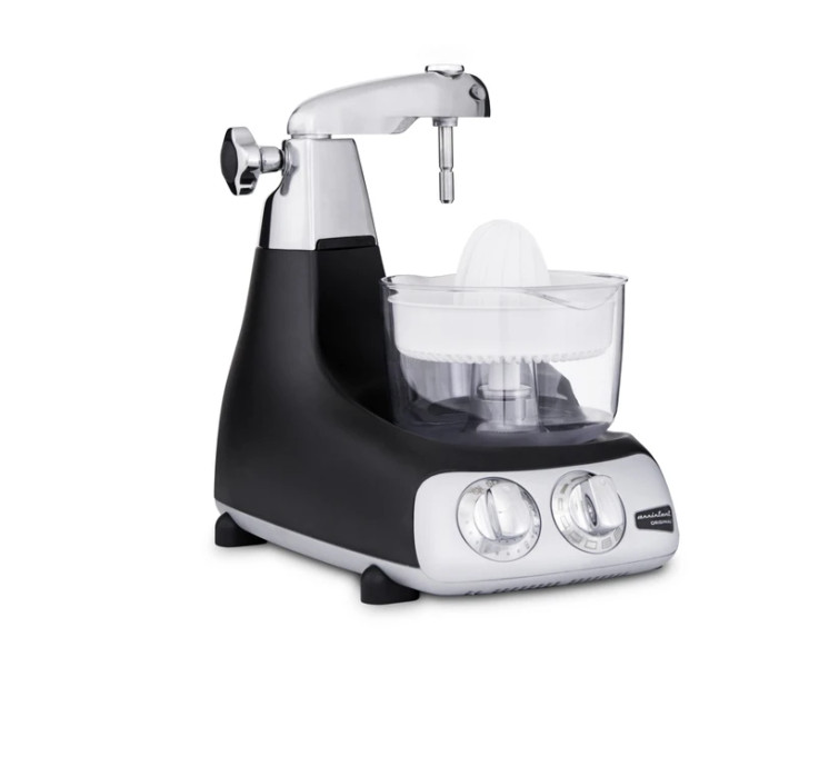 Citrus press for making healthy juice from oranges, lemons and other citrus fruits.
