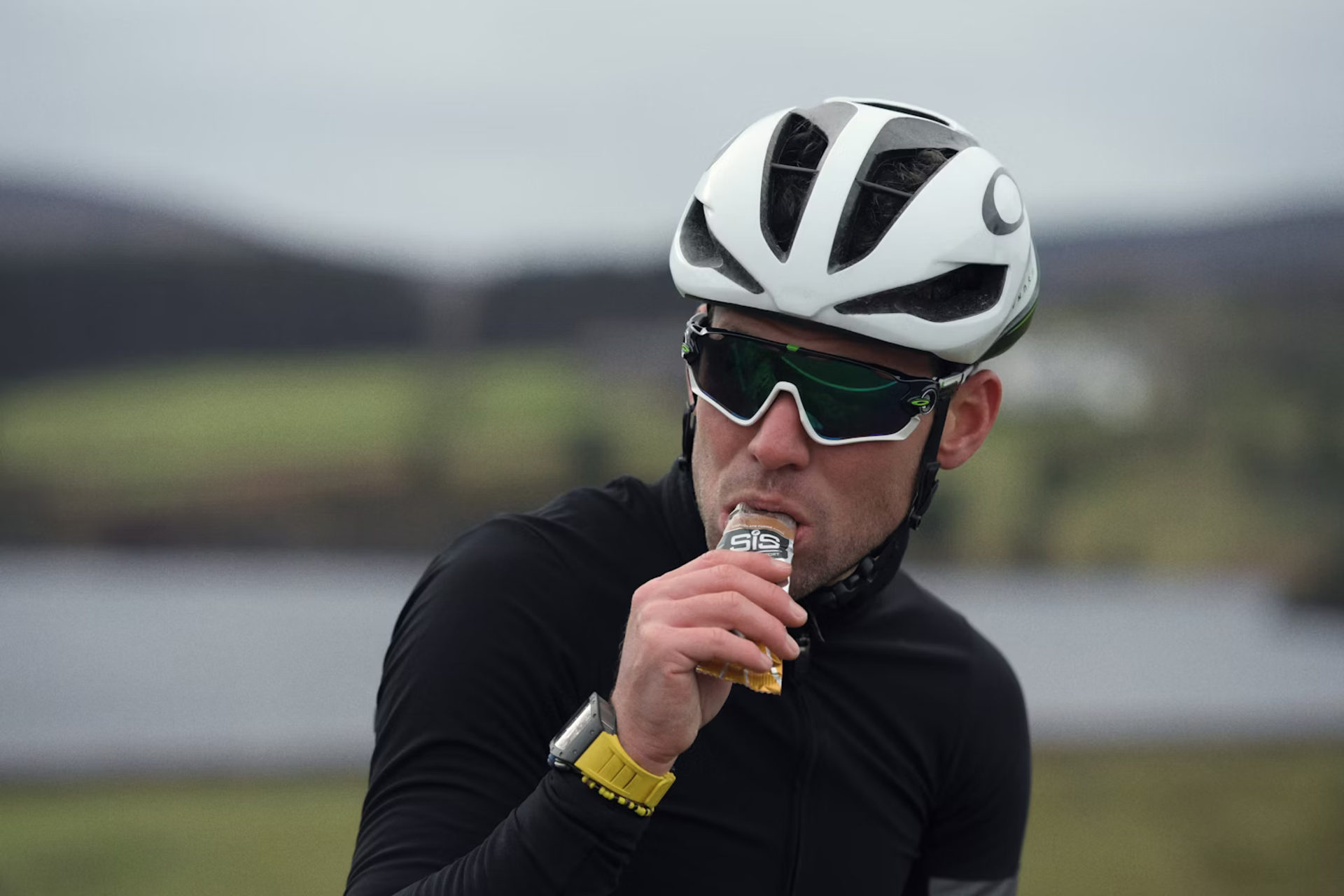 Unlocking Energy and Performance: The Comprehensive Guide to SiS GO Energy Bars