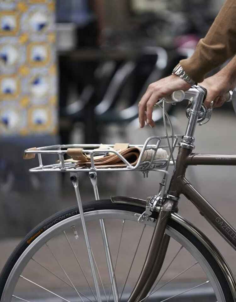 EASY TO ATTACH TO YOUR BIKE
