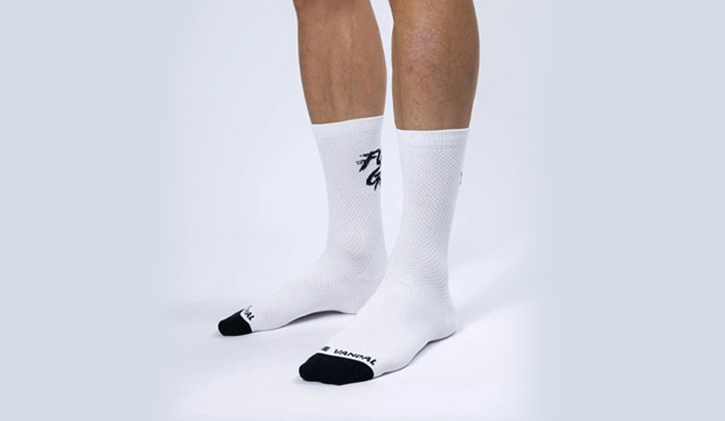 The Vandal Performance Socks – White