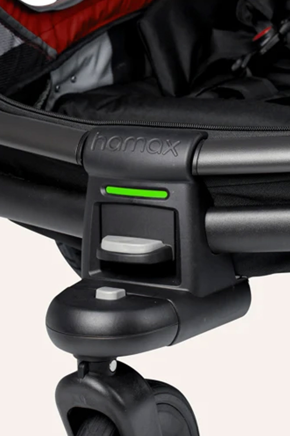 Hamax Safe Connection Point on the Outback 2-seat showing green indicator when correctly mounted