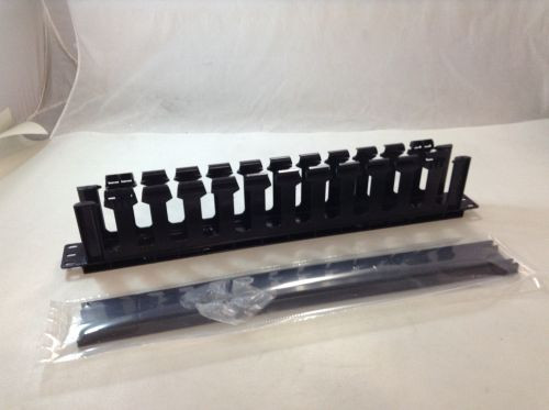 TXM WMPFSE COMPARABLE Horizontal Cable Manager 1U 19" EIA w/ Cover Black