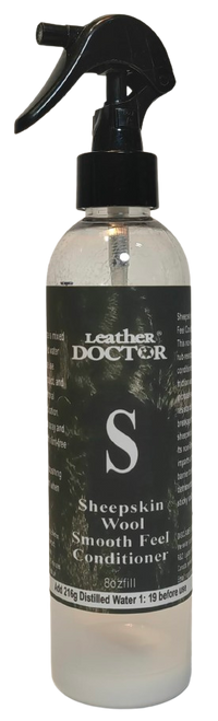 Sheepskin Wool Conditioner S by Leather Doctor is a non-stick, rub-resistant, soft, and smooth conditioner designed to protect and enhance the resilience of shearling wool, sheepskin, and woolskin.