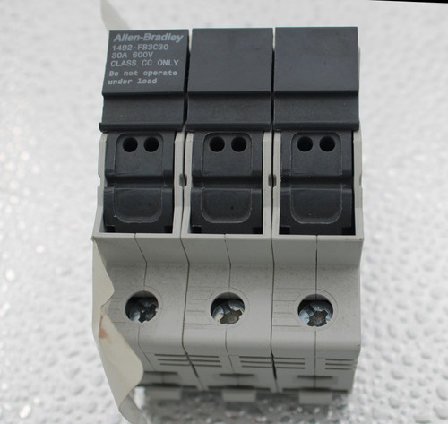Allen-Bradley 
 1492-FB3C30 
 30A 600V 
 CLASS CC ONLY 
 Do not operate 
 under load