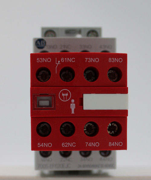 AB 
 ONO 2INC 33NO 43NO 
 53NO |61NC 
 73NO 
 83NO 
 54NO 
 62NC 
 74NO 
 84NO 
 100780269 
 SAS Legacy # / CRet 
 700G-EF620EJC 
 SAFETY RELAY . CONTROL, 2EVDC COL. & POLE. ONO
